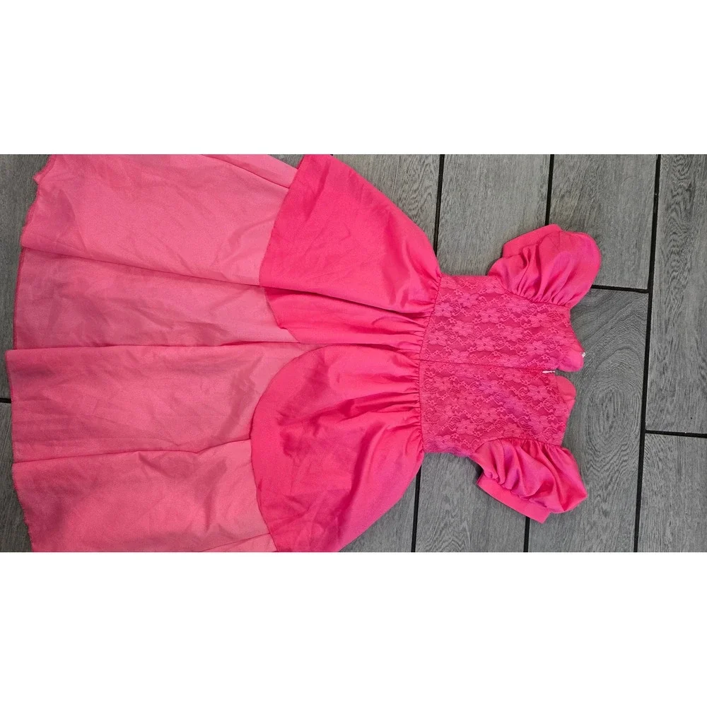 Pink Princess Peach Costume Dress Girls Size 120 Lace Bodice Teal Gem Brooch